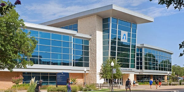 University of Texas Arlington best dnp classes