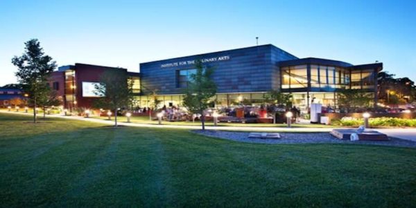 Colleges’ Responses to COVID 19 in Nebraska Metropolitan Community College